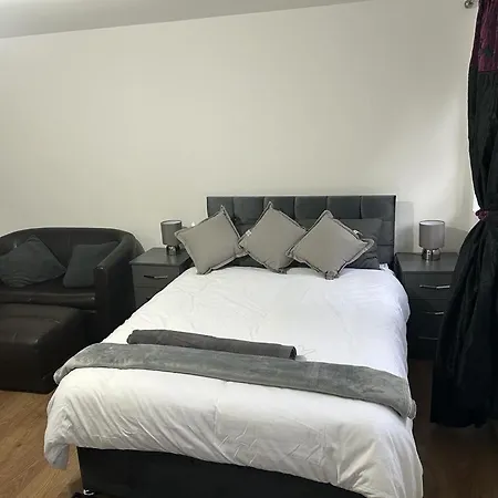 Hometel Nice Cute Apartment Thornton Heath Exterior photo