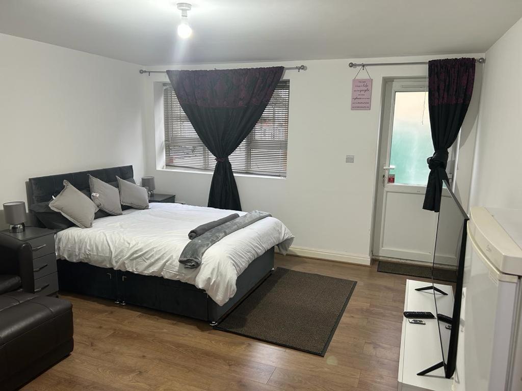 Hometel Cute Apartment